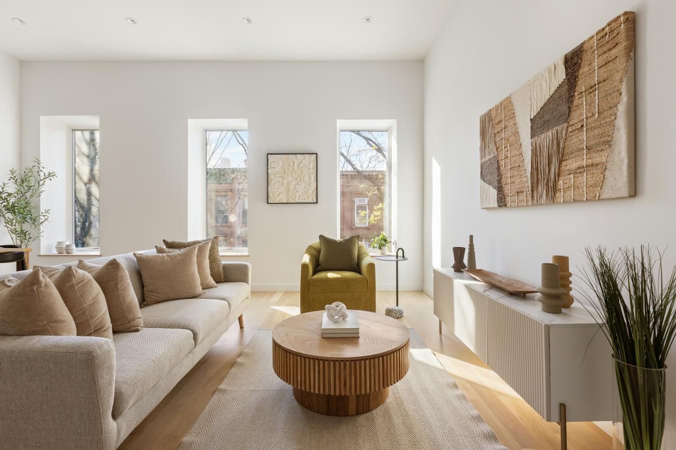 Boerum Hill, New York, 11217, United States, 3 Bedrooms Bedrooms, ,2 BathroomsBathrooms,Residential,For Sale,2009341