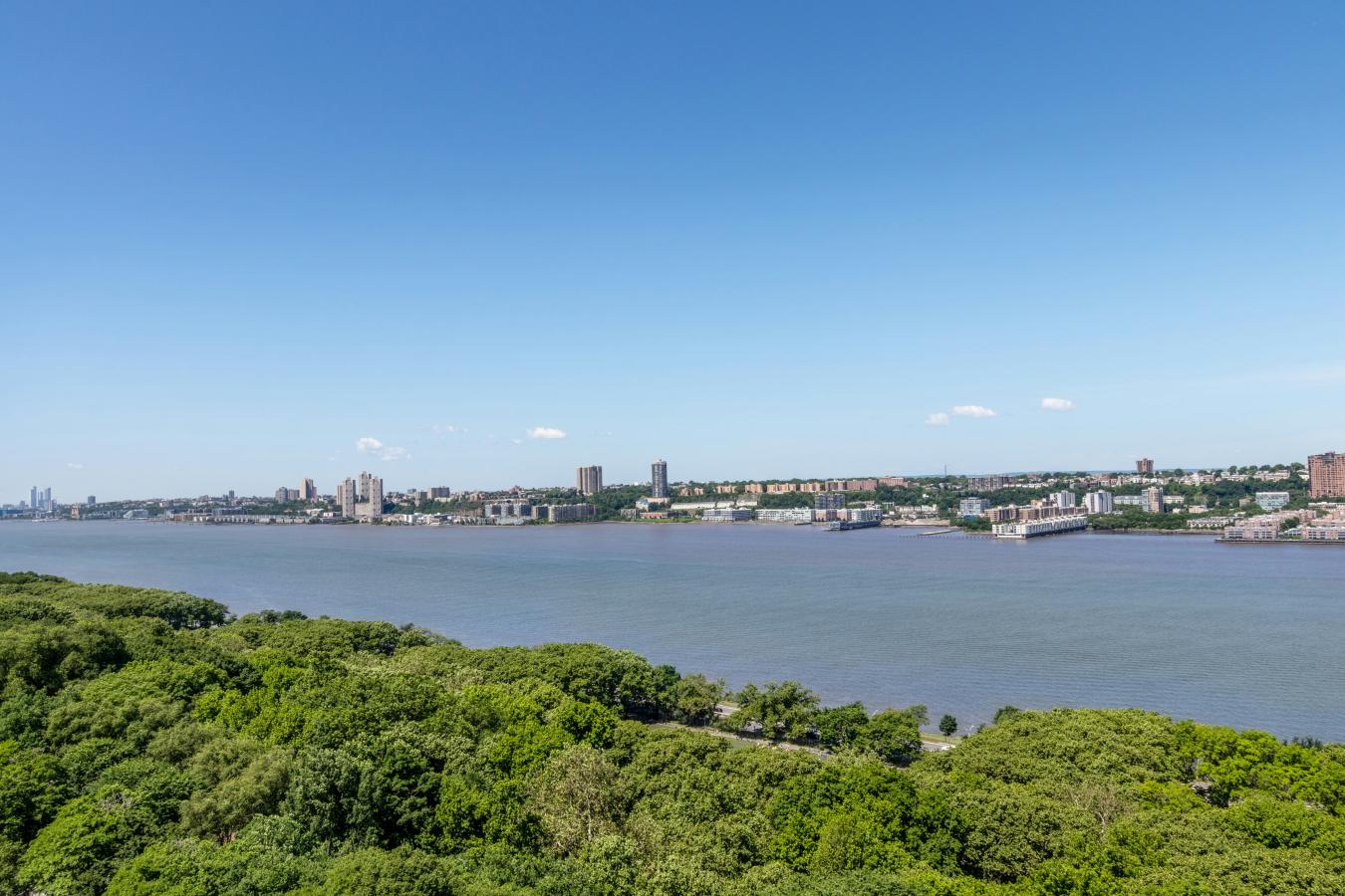 New York, New York, 10025, United States, 3 Bedrooms Bedrooms, ,3 BathroomsBathrooms,Residential,For Sale,2009339