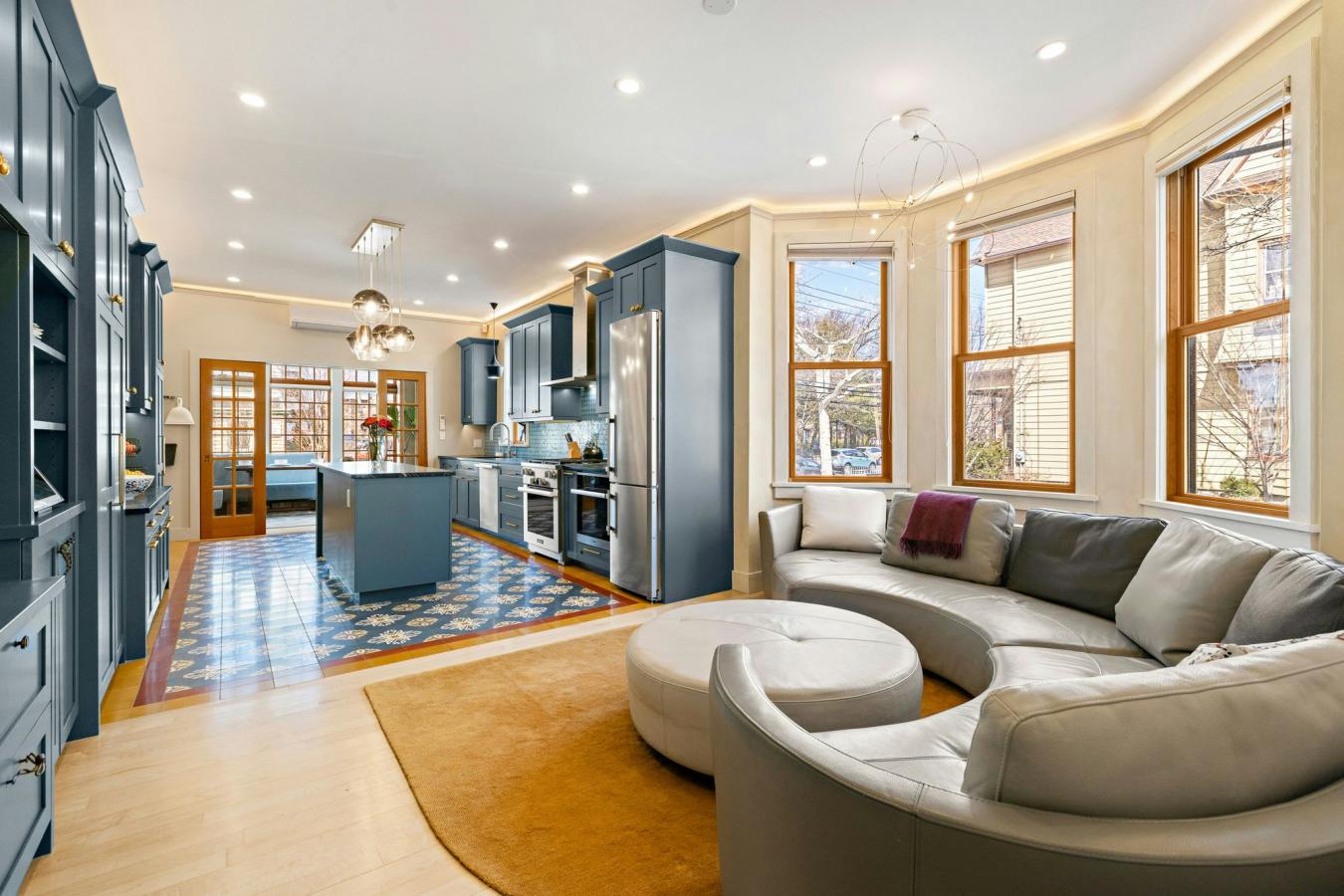 Weehawken, New Jersey, 07086, United States, 7 Bedrooms Bedrooms, ,4 BathroomsBathrooms,Residential,For Sale,2009338