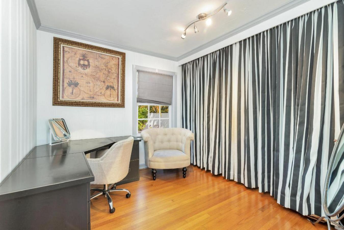 West Palm Beach, Florida, 33405, United States, 3 Bedrooms Bedrooms, ,2 BathroomsBathrooms,Residential,For Sale,2009337