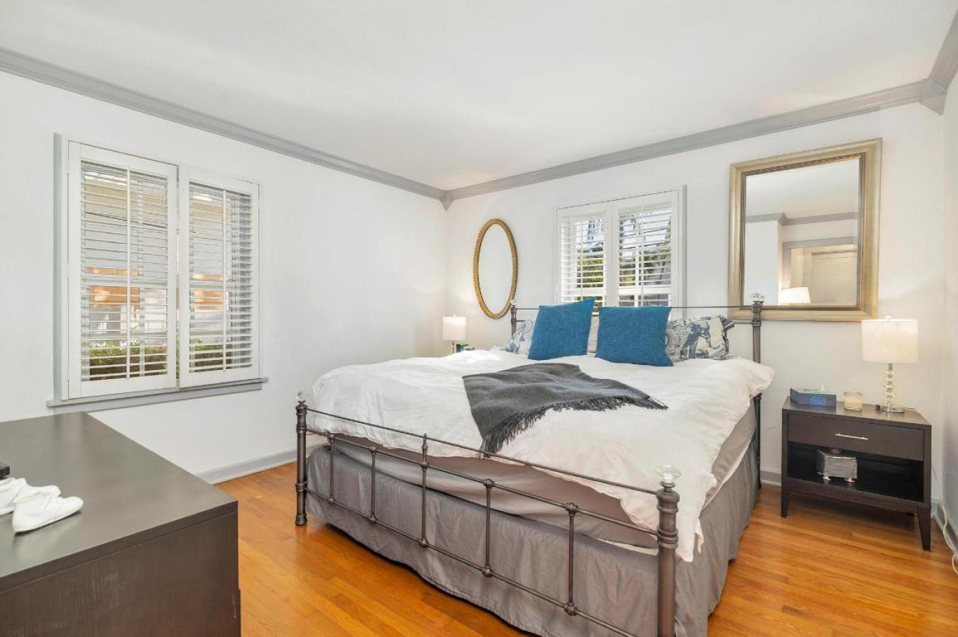 West Palm Beach, Florida, 33405, United States, 3 Bedrooms Bedrooms, ,2 BathroomsBathrooms,Residential,For Sale,2009337