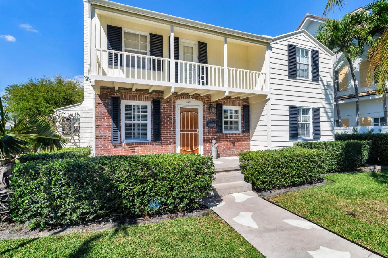 West Palm Beach, Florida, 33405, United States, 3 Bedrooms Bedrooms, ,2 BathroomsBathrooms,Residential,For Sale,2009337