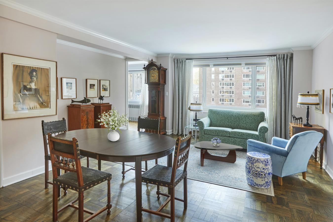 New York, New York, 10019, United States, 2 Bedrooms Bedrooms, ,2 BathroomsBathrooms,Residential,For Sale,2009119