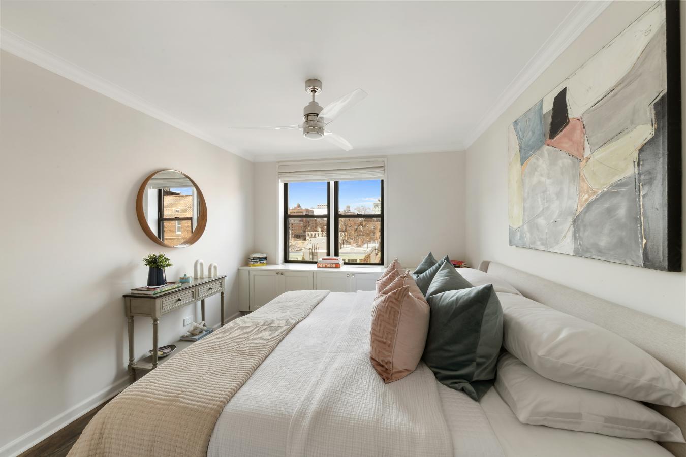 West Village, New York, 10014, United States, 1 Bedroom Bedrooms, ,1 BathroomBathrooms,Residential,For Sale,2009117