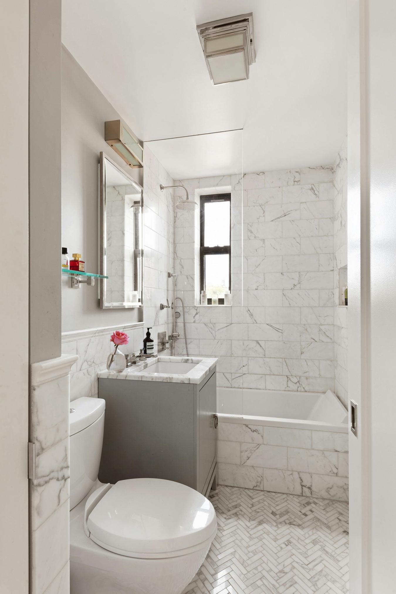 West Village, New York, 10014, United States, 1 Bedroom Bedrooms, ,1 BathroomBathrooms,Residential,For Sale,2009117