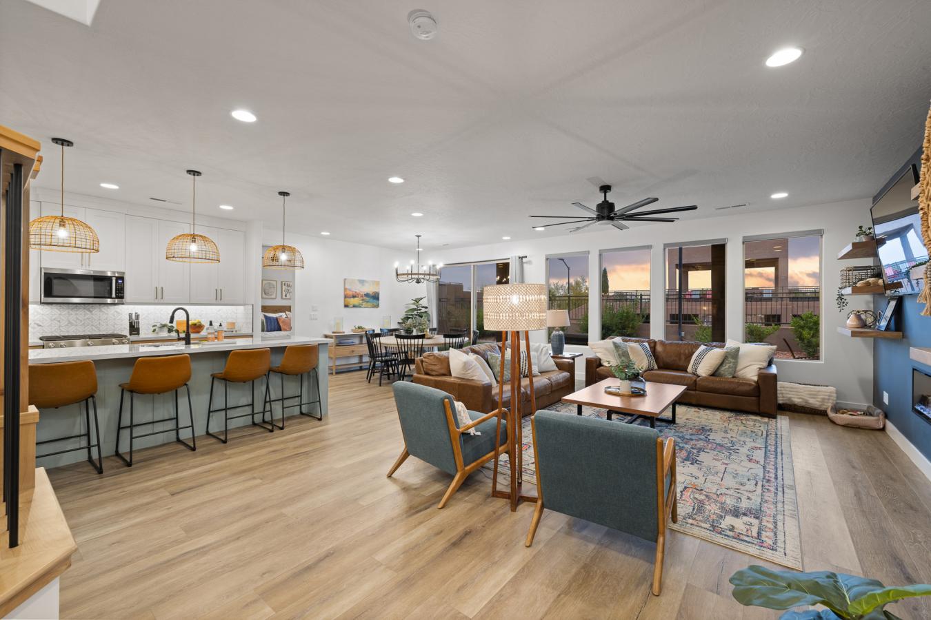 Hurricane, Washington, 84737, United States, 4 Bedrooms Bedrooms, ,4 BathroomsBathrooms,Residential,For Sale,2009336