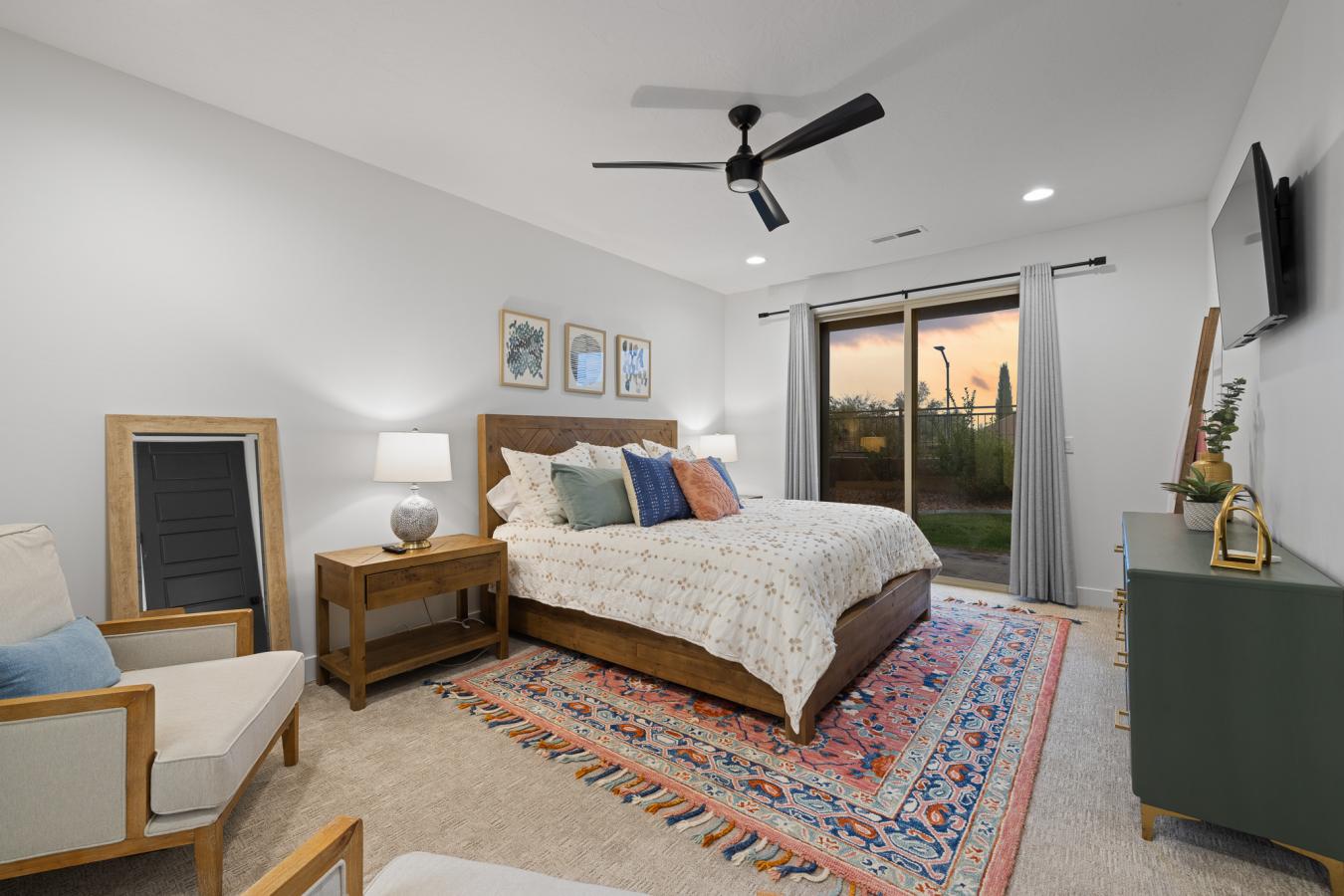 Hurricane, Washington, 84737, United States, 4 Bedrooms Bedrooms, ,4 BathroomsBathrooms,Residential,For Sale,2009336