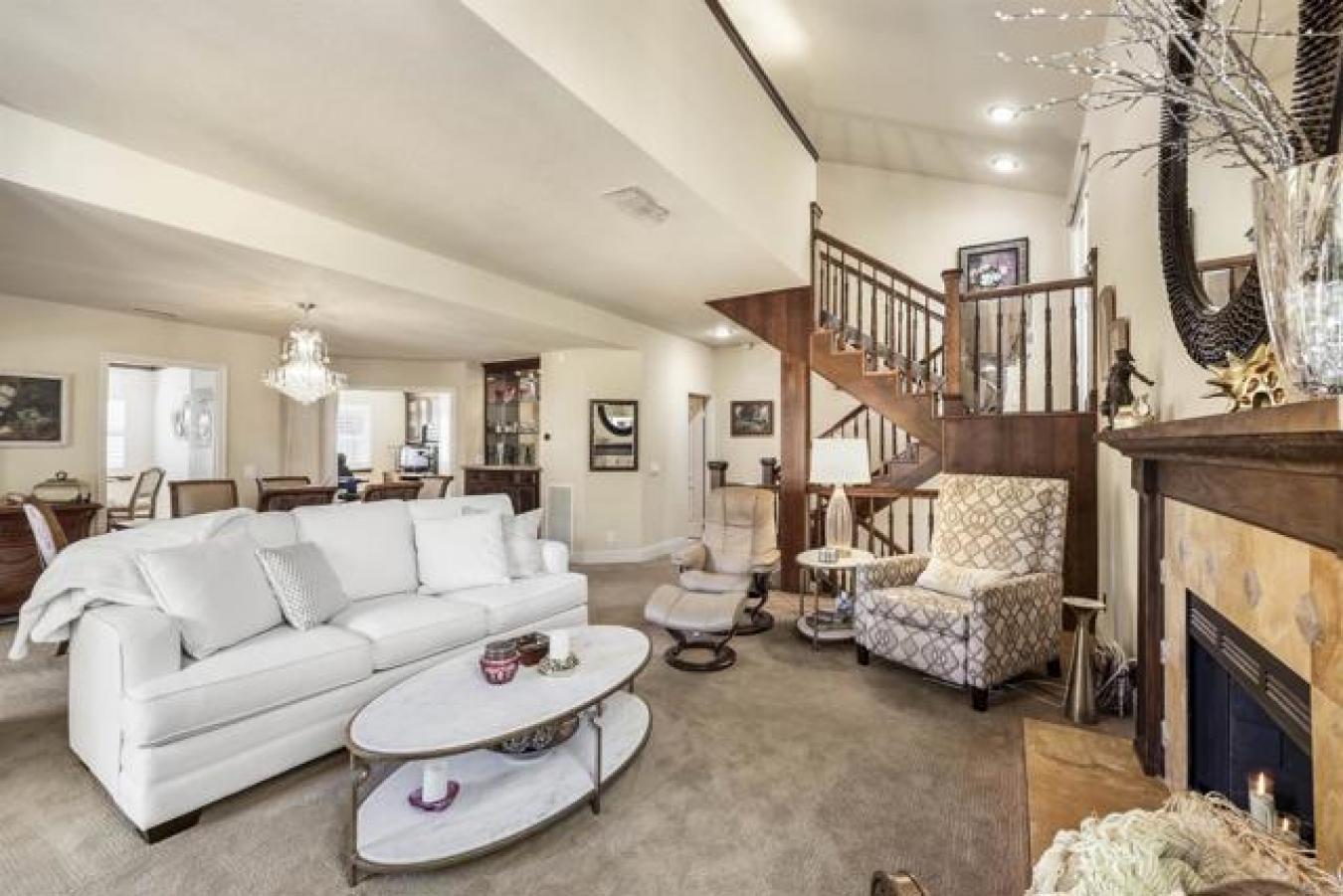 Carlsbad, San Diego, 92009, United States, ,Residential,For Sale,2008976