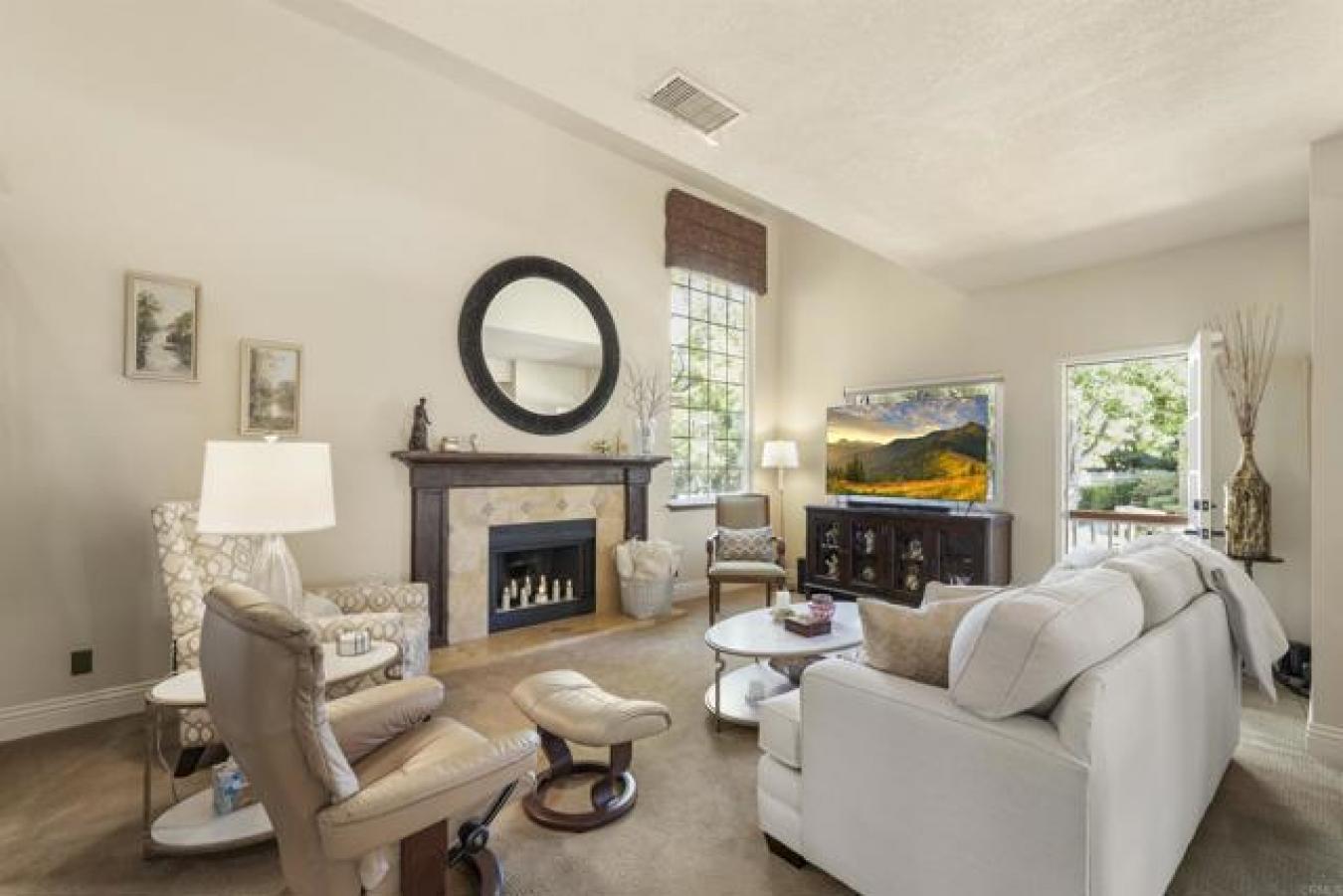 Carlsbad, San Diego, 92009, United States, ,Residential,For Sale,2008976