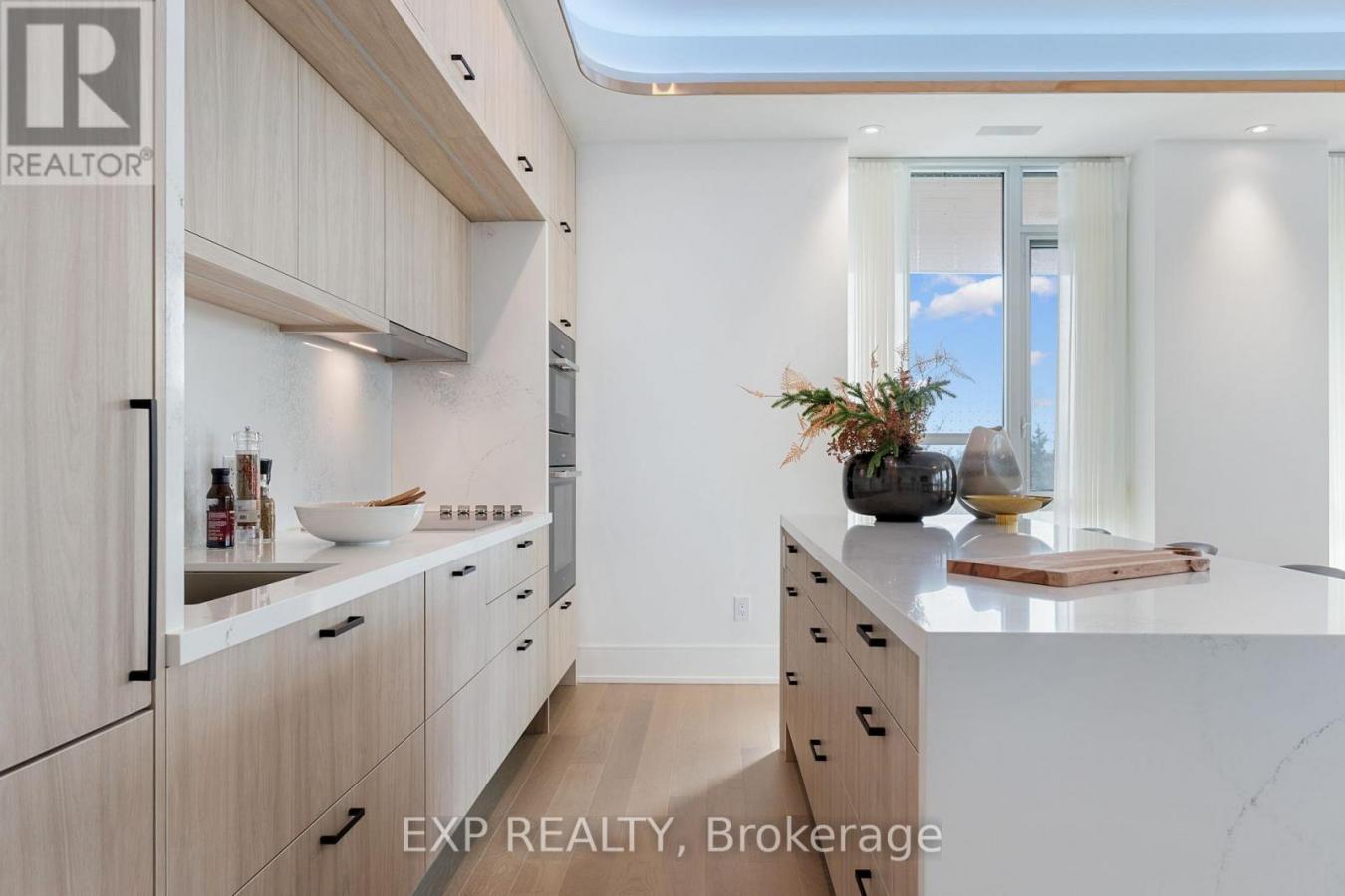 Markham (Royal Orchard), ON, L3T0H3, Canada, 3 Bedrooms Bedrooms, ,3 BathroomsBathrooms,Residential,For Sale,2009334