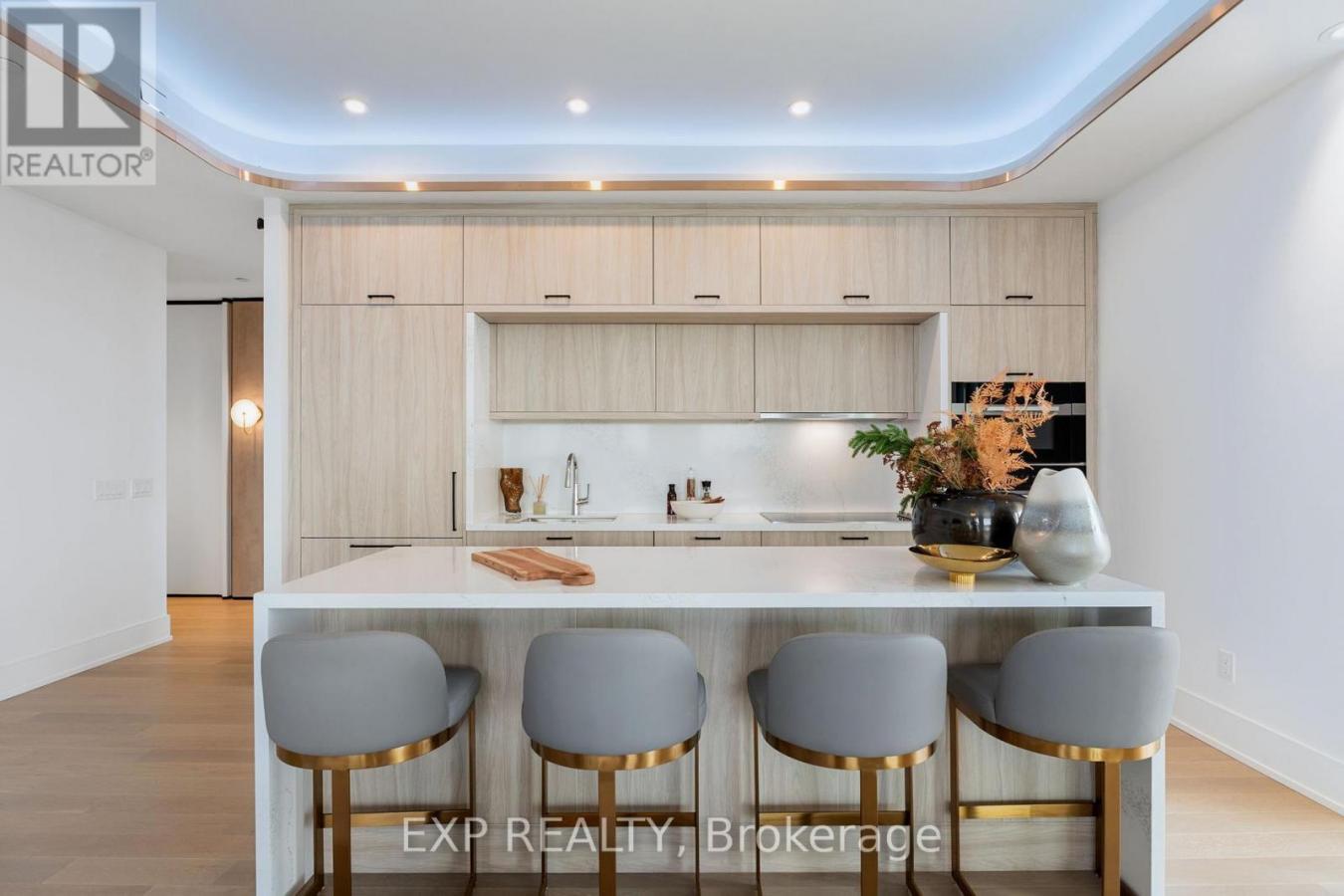 Markham (Royal Orchard), ON, L3T0H3, Canada, 3 Bedrooms Bedrooms, ,3 BathroomsBathrooms,Residential,For Sale,2009334