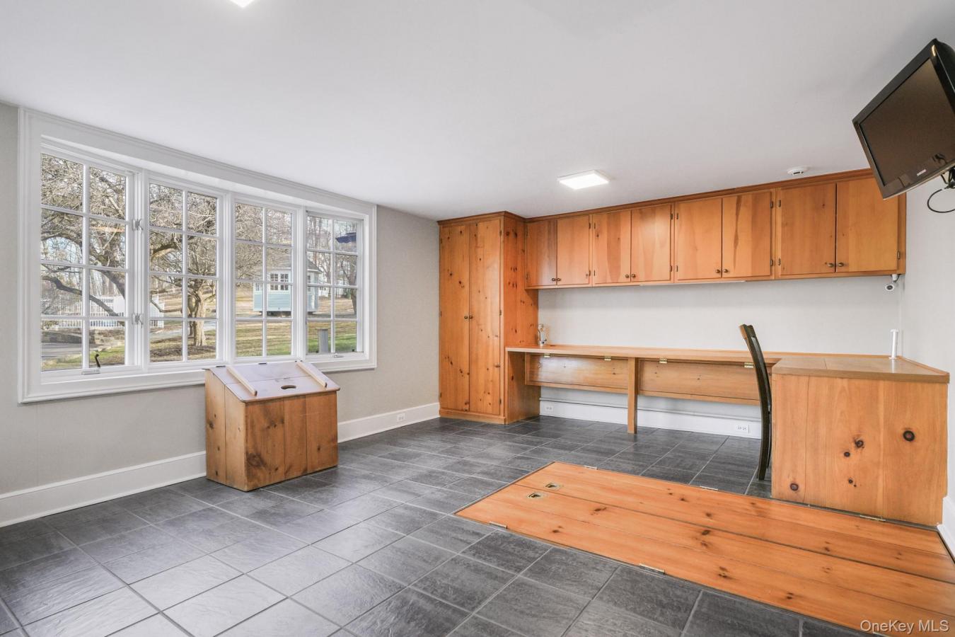 Yorktown, Westchester County, 10562, United States, 4 Bedrooms Bedrooms, ,3 BathroomsBathrooms,Residential,For Sale,2009333