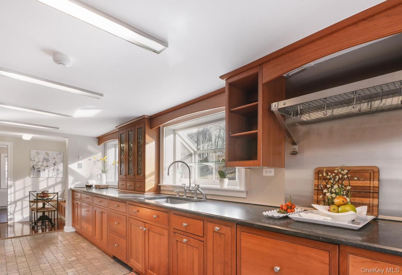 Yorktown, Westchester County, 10562, United States, 4 Bedrooms Bedrooms, ,3 BathroomsBathrooms,Residential,For Sale,2009333