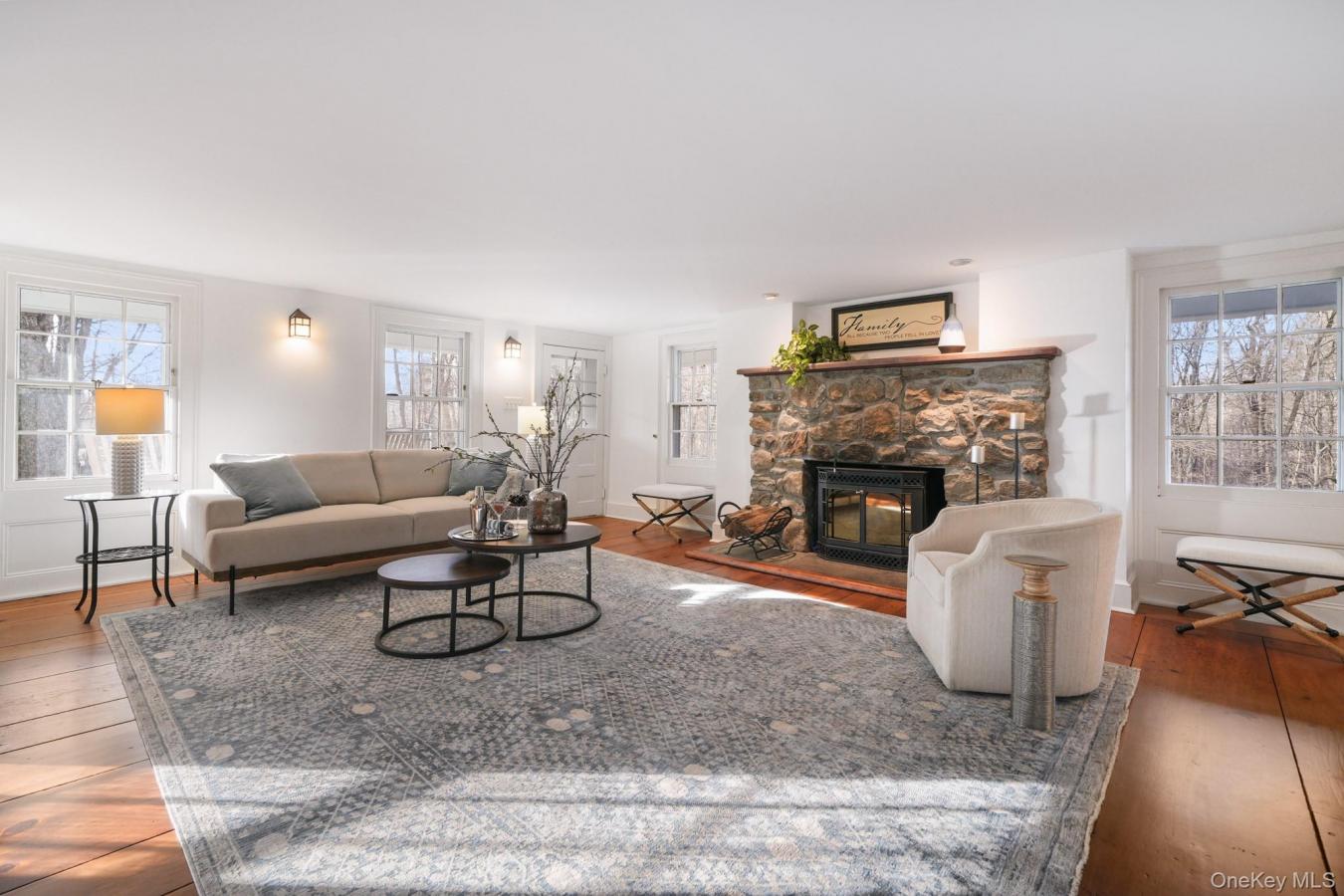 Yorktown, Westchester County, 10562, United States, 4 Bedrooms Bedrooms, ,3 BathroomsBathrooms,Residential,For Sale,2009333