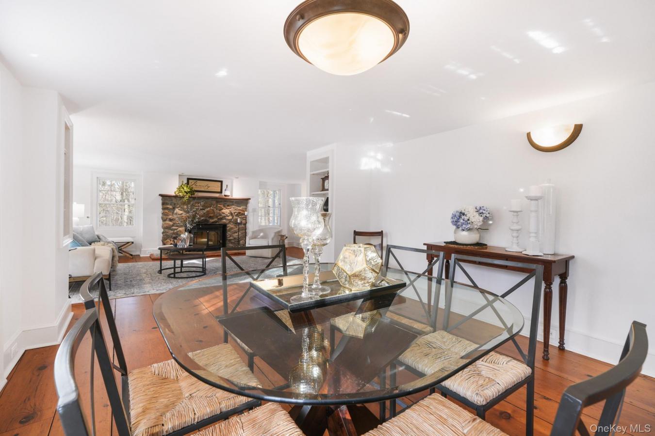 Yorktown, Westchester County, 10562, United States, 4 Bedrooms Bedrooms, ,3 BathroomsBathrooms,Residential,For Sale,2009333