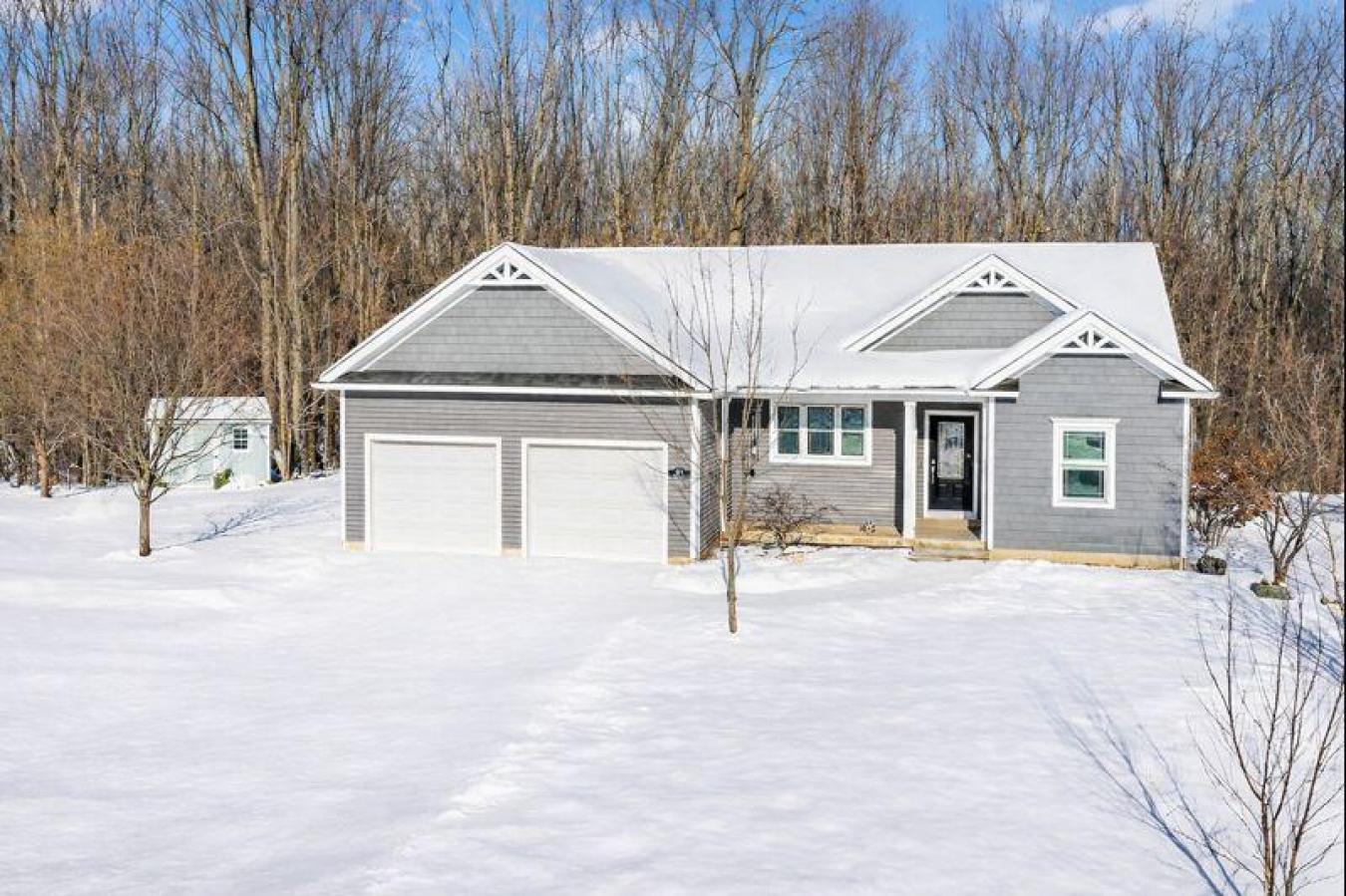 Kalamazoo, Kalamazoo, 49009, United States, 5 Bedrooms Bedrooms, ,3 BathroomsBathrooms,Residential,For Sale,2009327