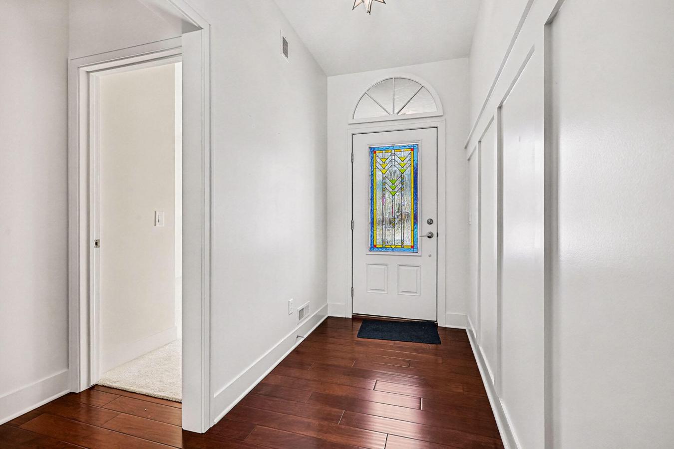 Kalamazoo, Kalamazoo, 49009, United States, 5 Bedrooms Bedrooms, ,3 BathroomsBathrooms,Residential,For Sale,2009327