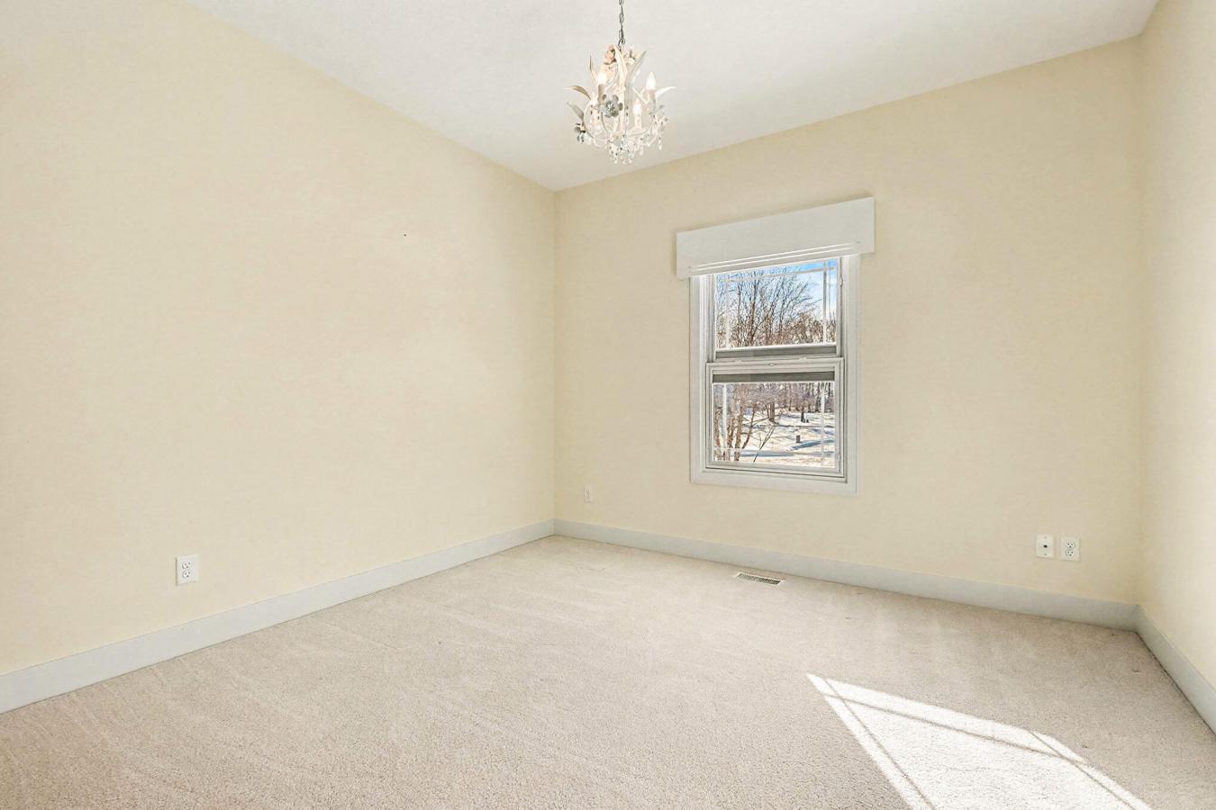 Kalamazoo, Kalamazoo, 49009, United States, 5 Bedrooms Bedrooms, ,3 BathroomsBathrooms,Residential,For Sale,2009327