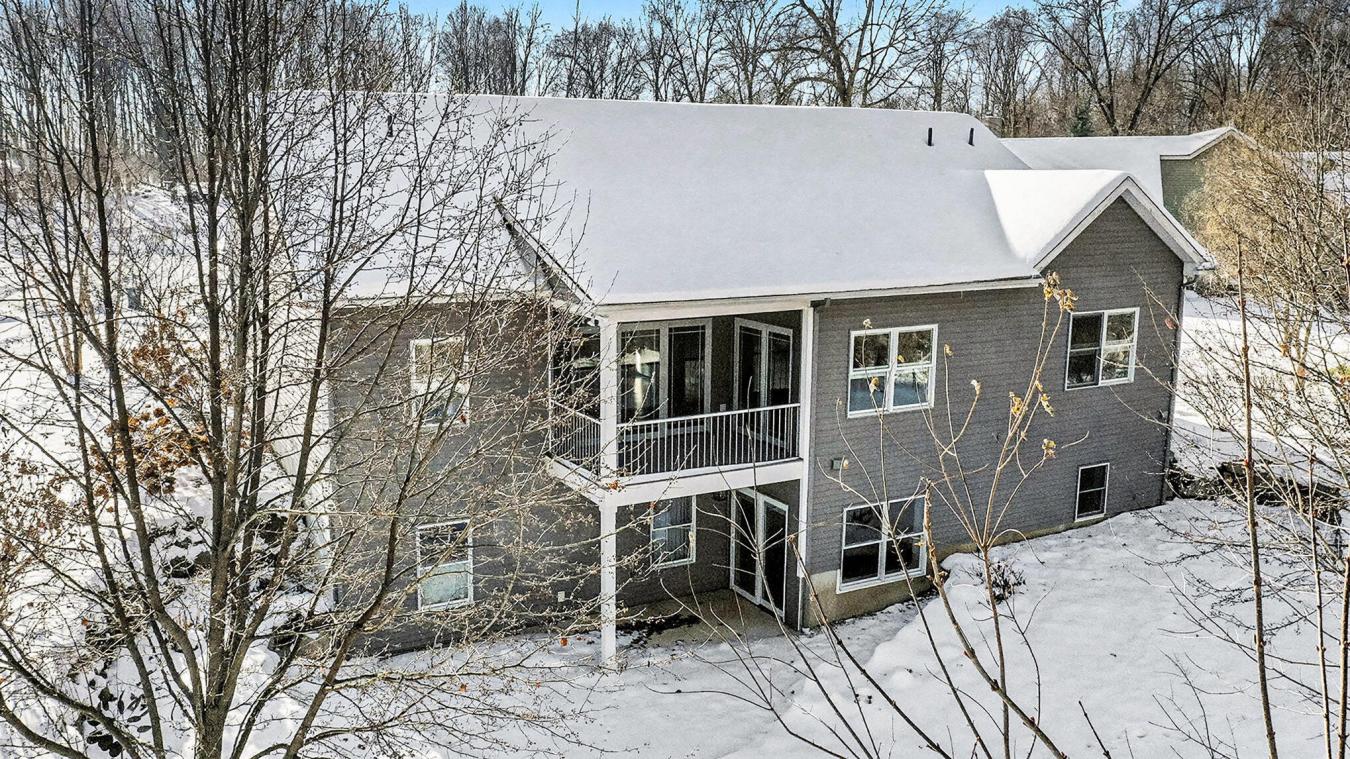 Kalamazoo, Kalamazoo, 49009, United States, 5 Bedrooms Bedrooms, ,3 BathroomsBathrooms,Residential,For Sale,2009327