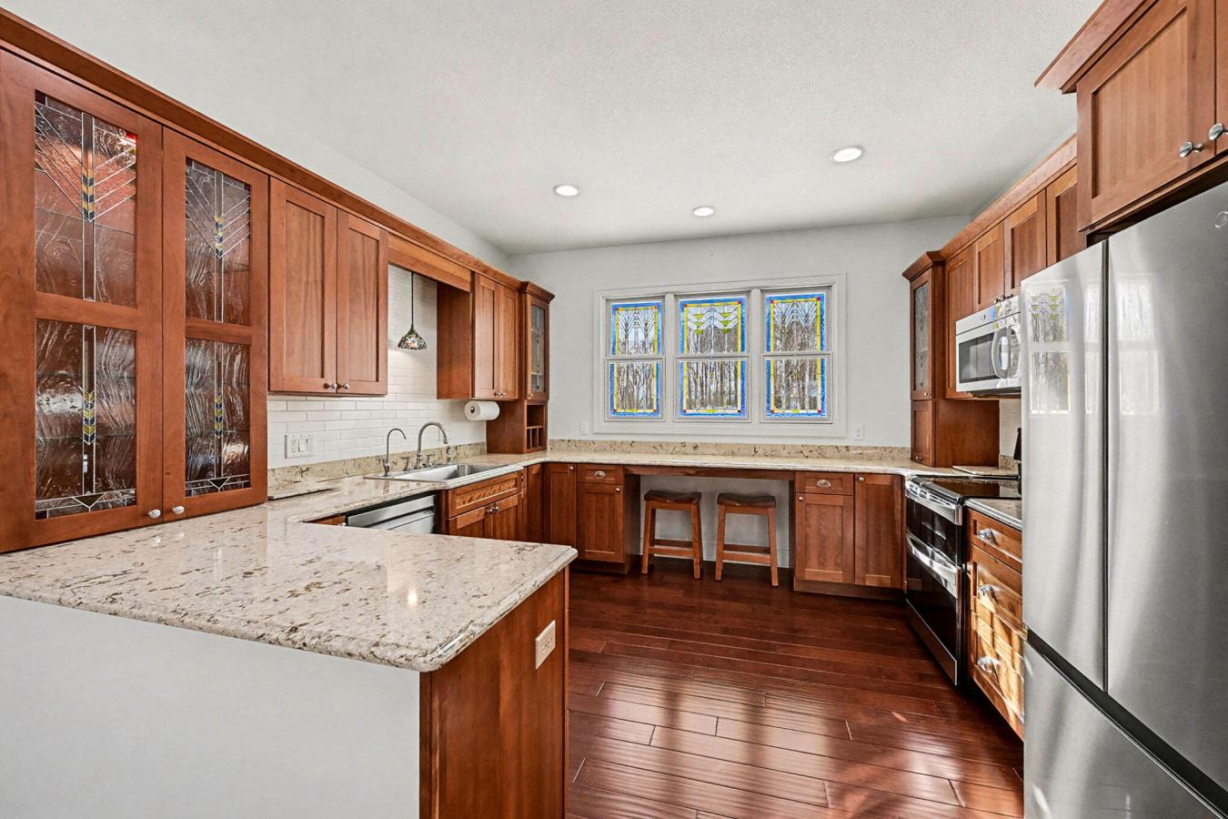 Kalamazoo, Kalamazoo, 49009, United States, 5 Bedrooms Bedrooms, ,3 BathroomsBathrooms,Residential,For Sale,2009327