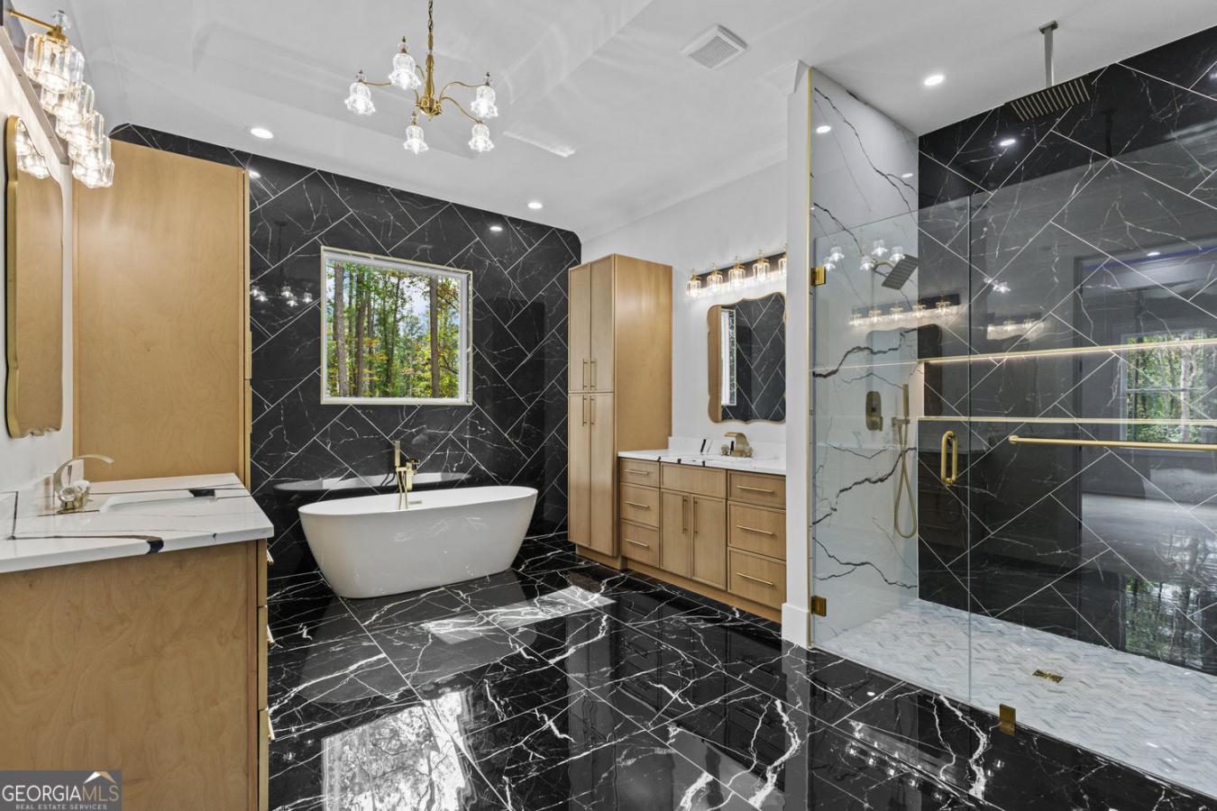 Winder, Barrow, 30680, United States, 5 Bedrooms Bedrooms, ,5 BathroomsBathrooms,Residential,For Sale,2009325