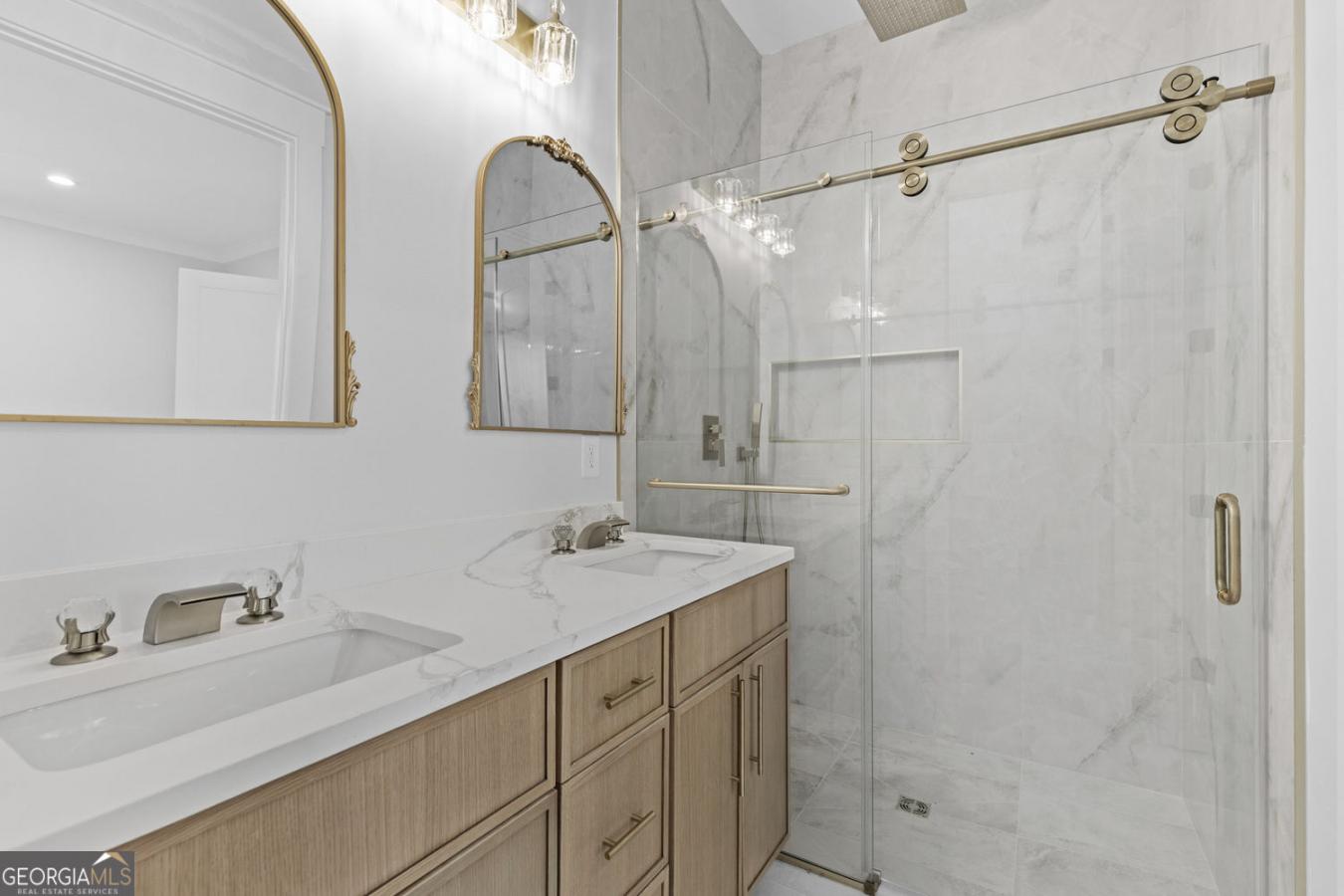 Winder, Barrow, 30680, United States, 5 Bedrooms Bedrooms, ,5 BathroomsBathrooms,Residential,For Sale,2009325