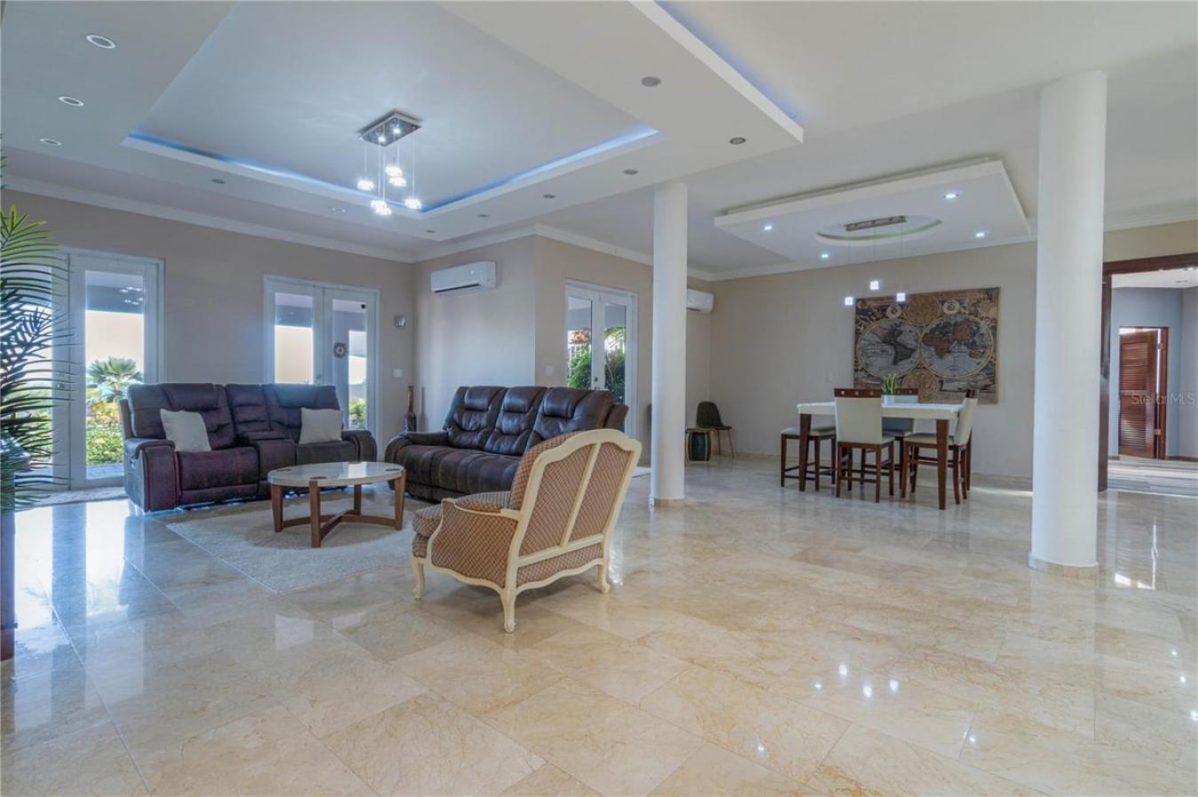 Humacao, Humacao, PR 00791, Puerto Rico, 5 Bedrooms Bedrooms, ,4 BathroomsBathrooms,Residential,For Sale,2009777