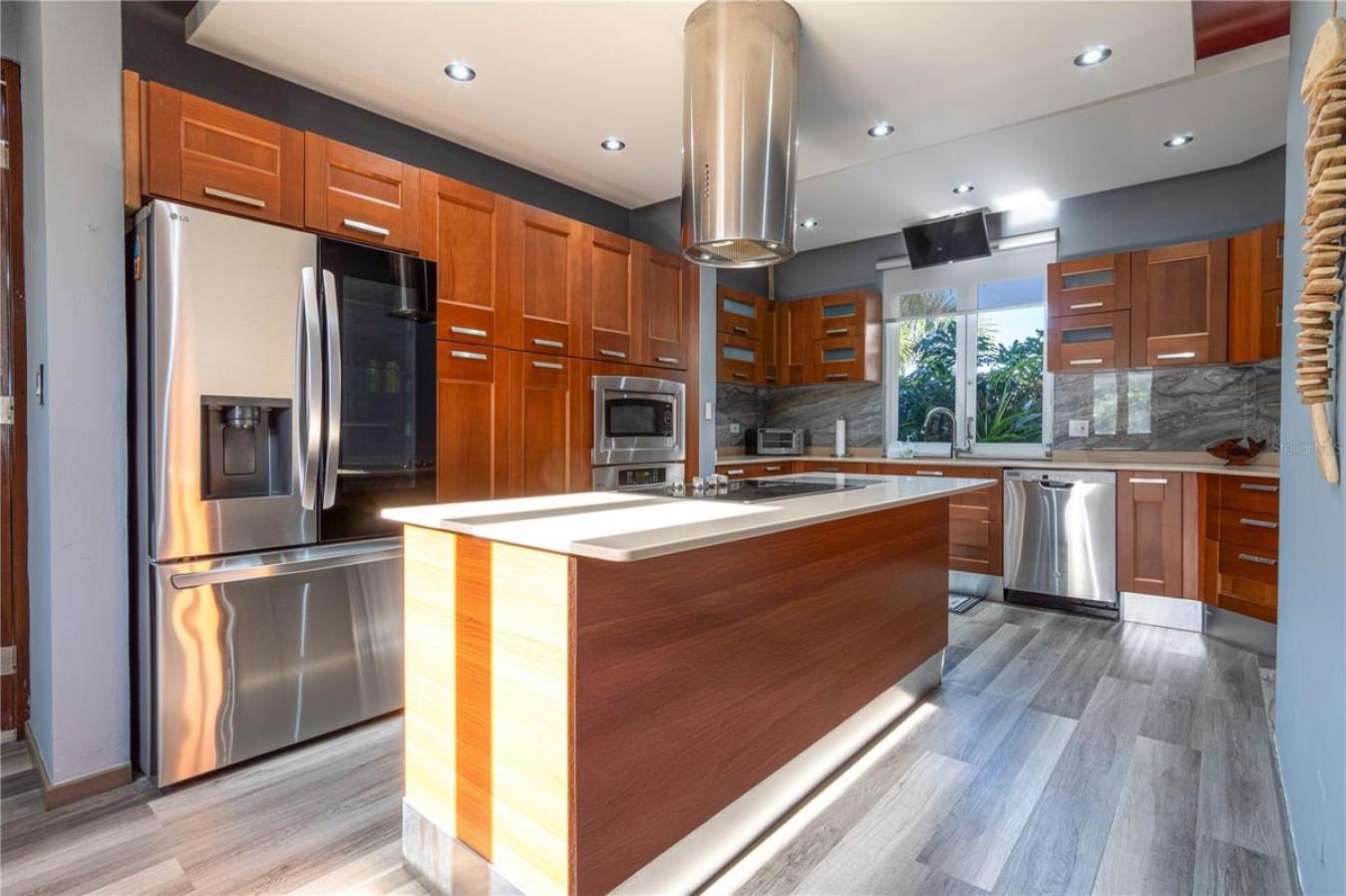 Humacao, Humacao, PR 00791, Puerto Rico, 5 Bedrooms Bedrooms, ,4 BathroomsBathrooms,Residential,For Sale,2009777