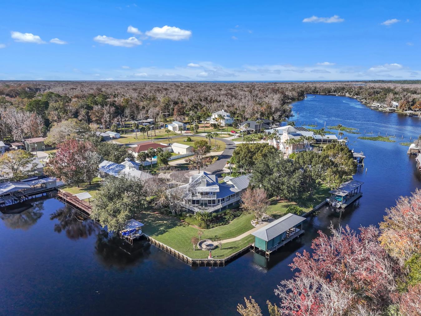 Astor, Lake, 32102, United States, 4 Bedrooms Bedrooms, ,4 BathroomsBathrooms,Residential,For Sale,2009326