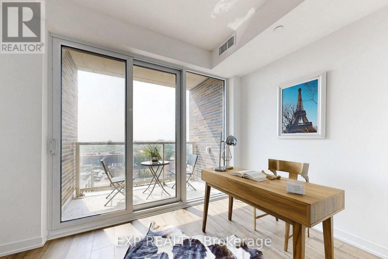 Toronto, ON, M6N1J6, Canada, ,2 BathroomsBathrooms,Residential,For Sale,2009776