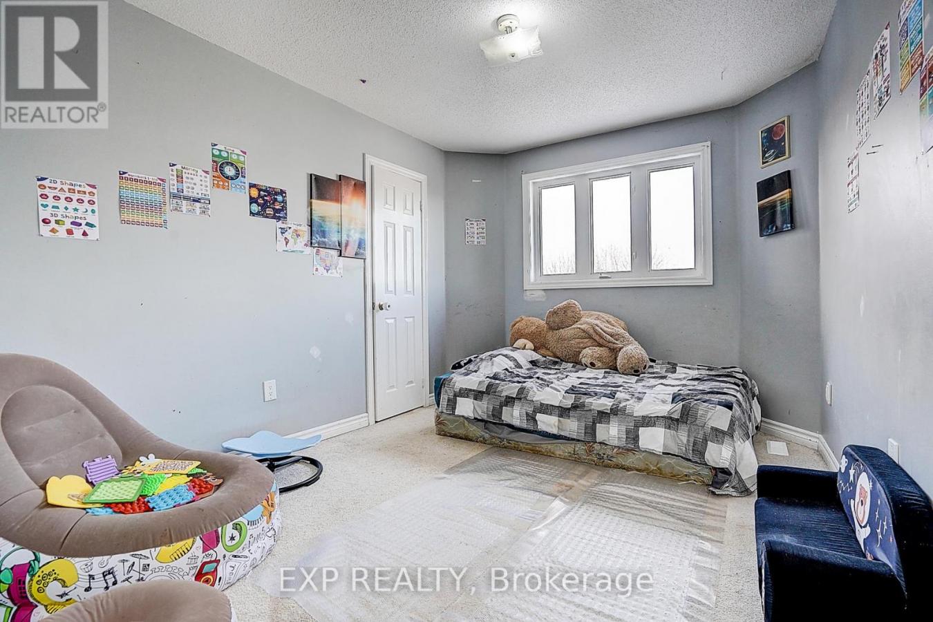 Barrie (Painswick South), ON, L4N5Z6, Canada, 4 Bedrooms Bedrooms, ,3 BathroomsBathrooms,Residential,For Sale,2009774