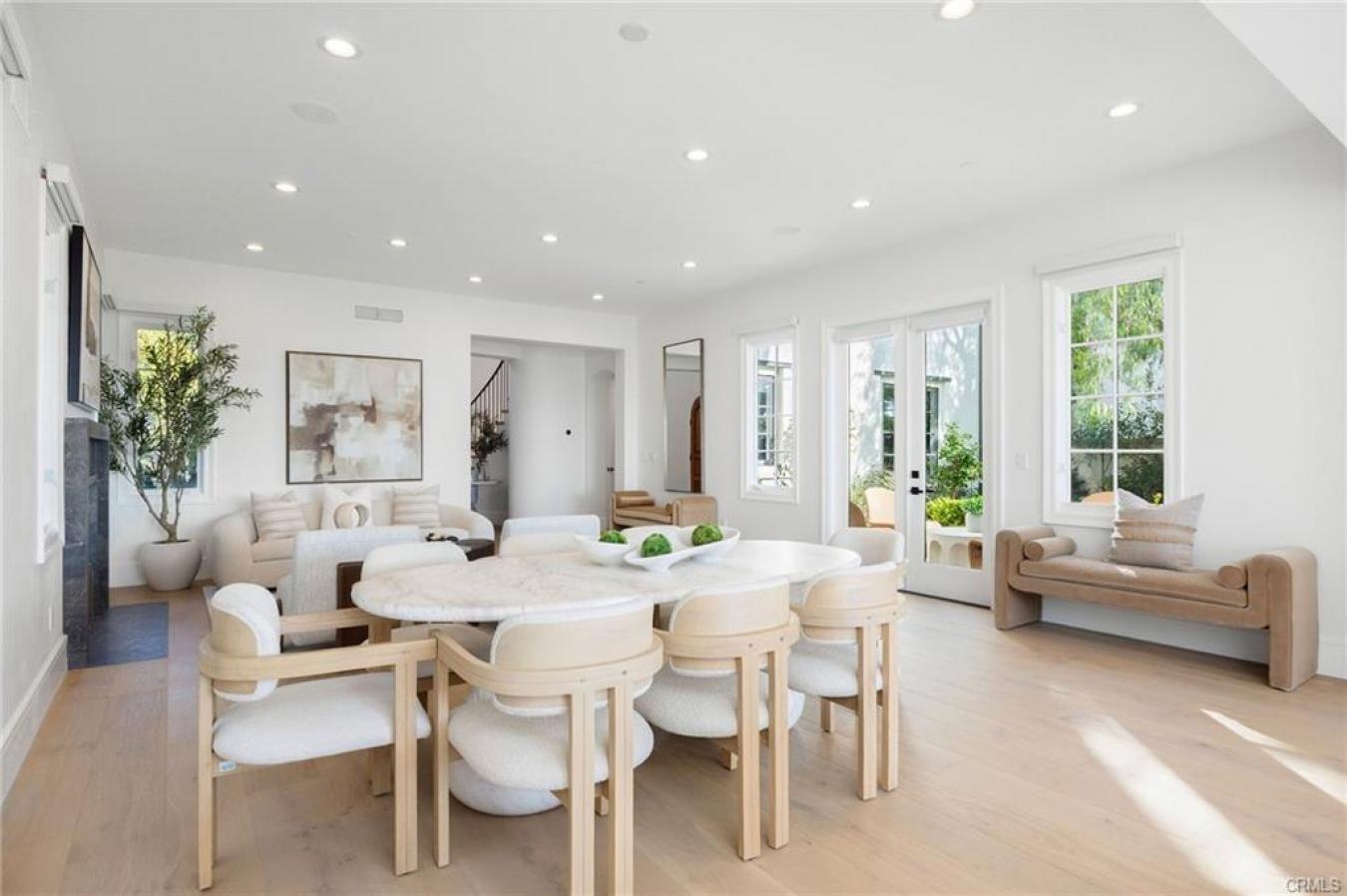 Newport Coast, Orange, 92657, United States, 5 Bedrooms Bedrooms, ,6 BathroomsBathrooms,Residential,For Sale,2009772