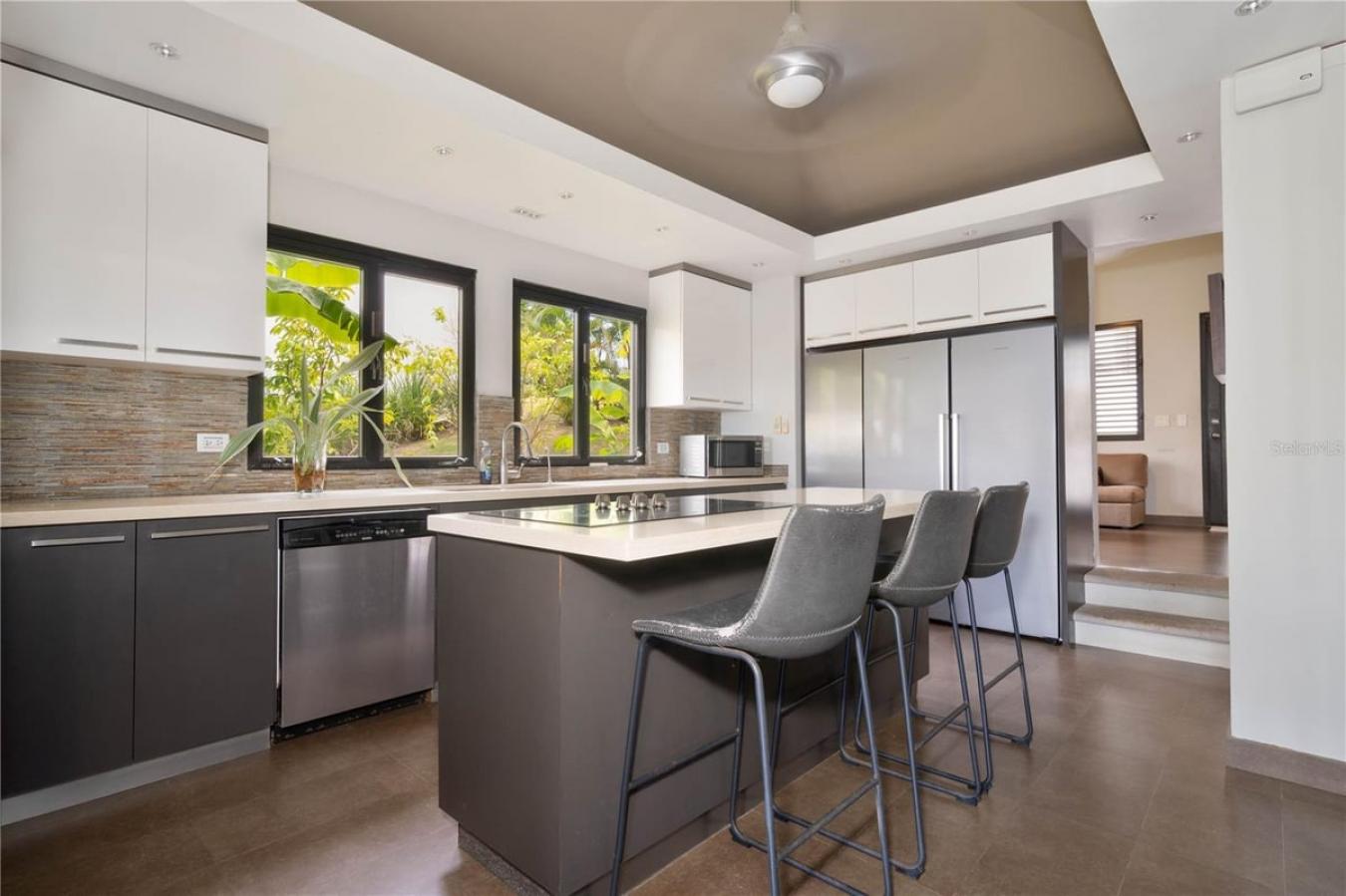 Humacao, Humacao, PR 00791, Puerto Rico, 3 Bedrooms Bedrooms, ,4 BathroomsBathrooms,Residential,For Sale,2009770