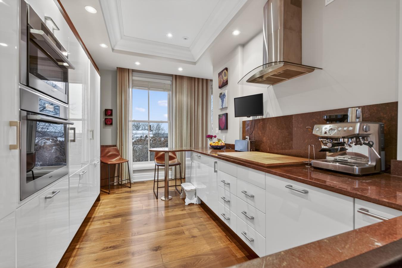 Kingston, Frontenac, K7K 6W4, Canada, 3 Bedrooms Bedrooms, ,2 BathroomsBathrooms,Residential,For Sale,2009769