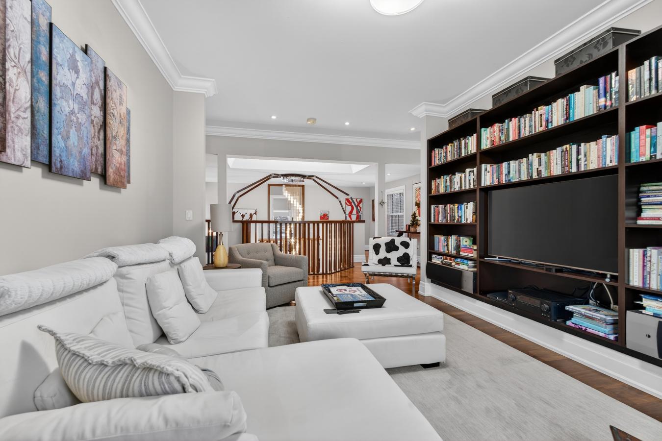 Kingston, Frontenac, K7K 6W4, Canada, 3 Bedrooms Bedrooms, ,2 BathroomsBathrooms,Residential,For Sale,2009769