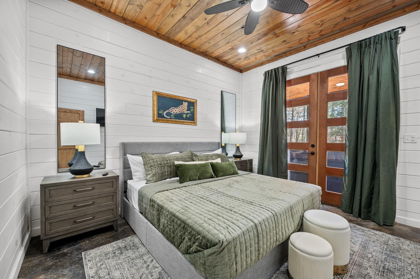 Broken Bow, McCurtain, 74728, United States, 7 Bedrooms Bedrooms, ,7 BathroomsBathrooms,Residential,For Sale,2009766