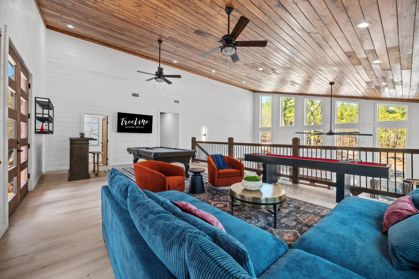 Broken Bow, McCurtain, 74728, United States, 7 Bedrooms Bedrooms, ,7 BathroomsBathrooms,Residential,For Sale,2009766