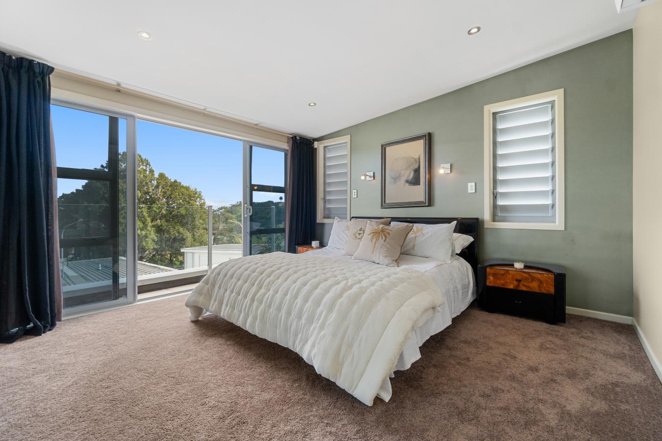 Auckland, 1071, New Zealand, 4 Bedrooms Bedrooms, ,3 BathroomsBathrooms,Residential,For Sale,2011389