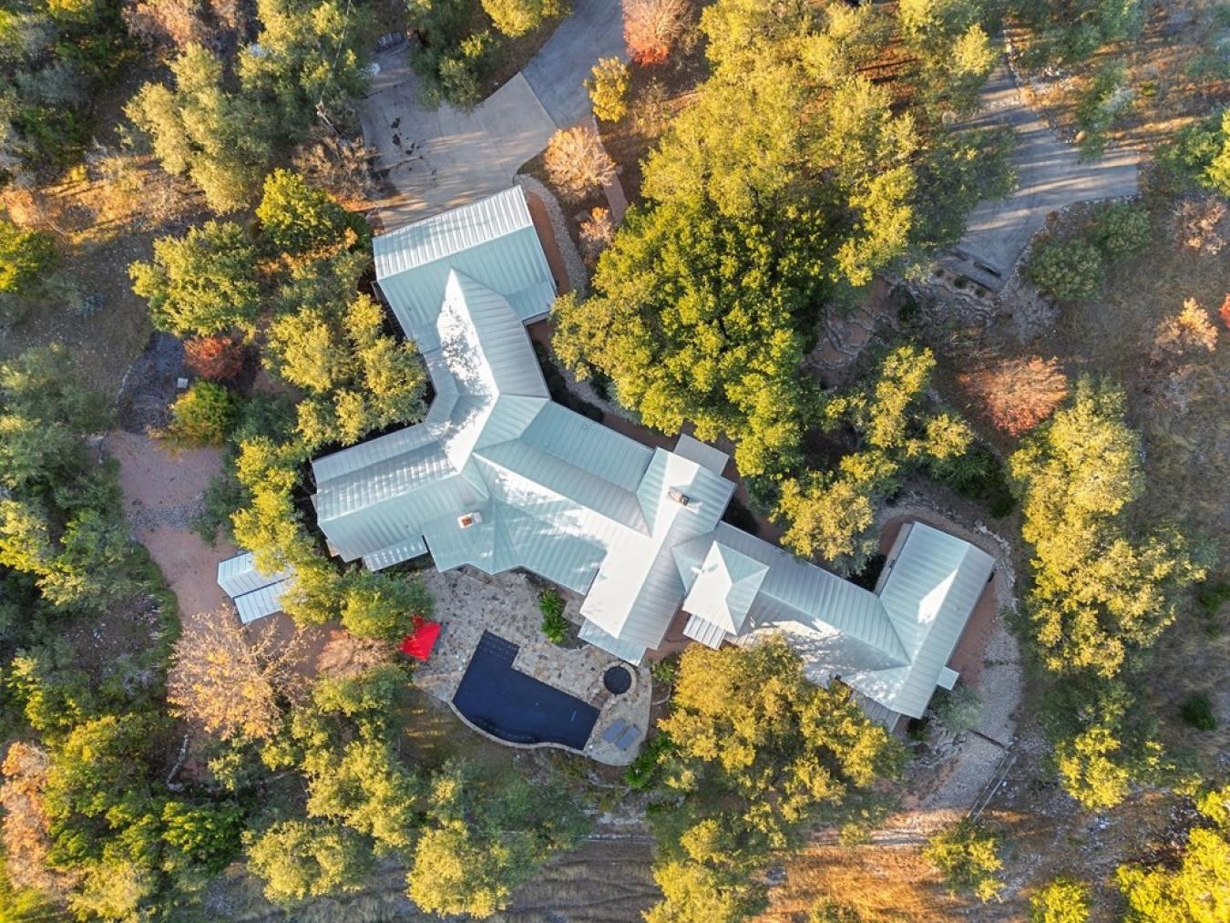 Fredericksburg, Gillespie, 78624, United States, 6 Bedrooms Bedrooms, ,5 BathroomsBathrooms,Residential,For Sale,2010112