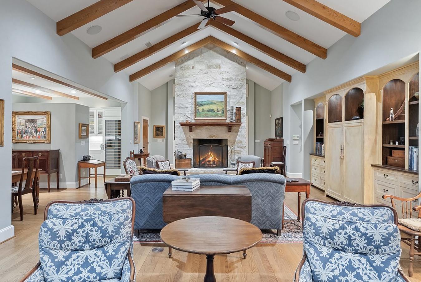 Fredericksburg, Gillespie, 78624, United States, 6 Bedrooms Bedrooms, ,5 BathroomsBathrooms,Residential,For Sale,2010112