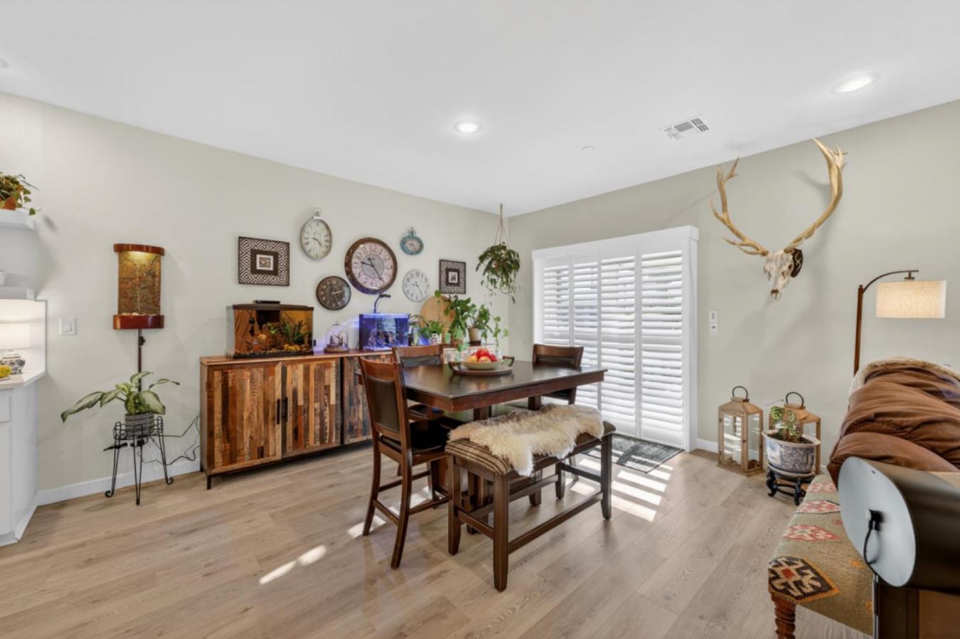 Wheatland, Yuba, 95692, United States, 4 Bedrooms Bedrooms, ,3 BathroomsBathrooms,Residential,For Sale,2010109