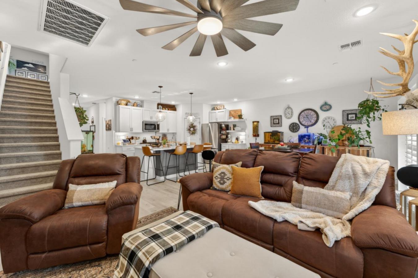 Wheatland, Yuba, 95692, United States, 4 Bedrooms Bedrooms, ,3 BathroomsBathrooms,Residential,For Sale,2010109