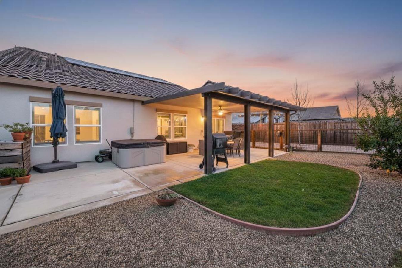 Wheatland, Yuba, 95692, United States, 4 Bedrooms Bedrooms, ,3 BathroomsBathrooms,Residential,For Sale,2010109