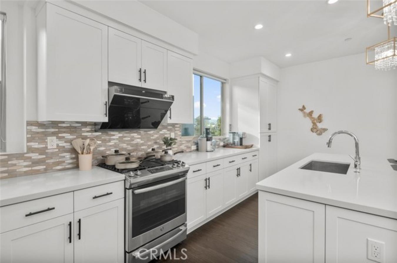 Irvine, Orange, 92614, United States, 3 Bedrooms Bedrooms, ,3 BathroomsBathrooms,Residential,For Sale,2010108