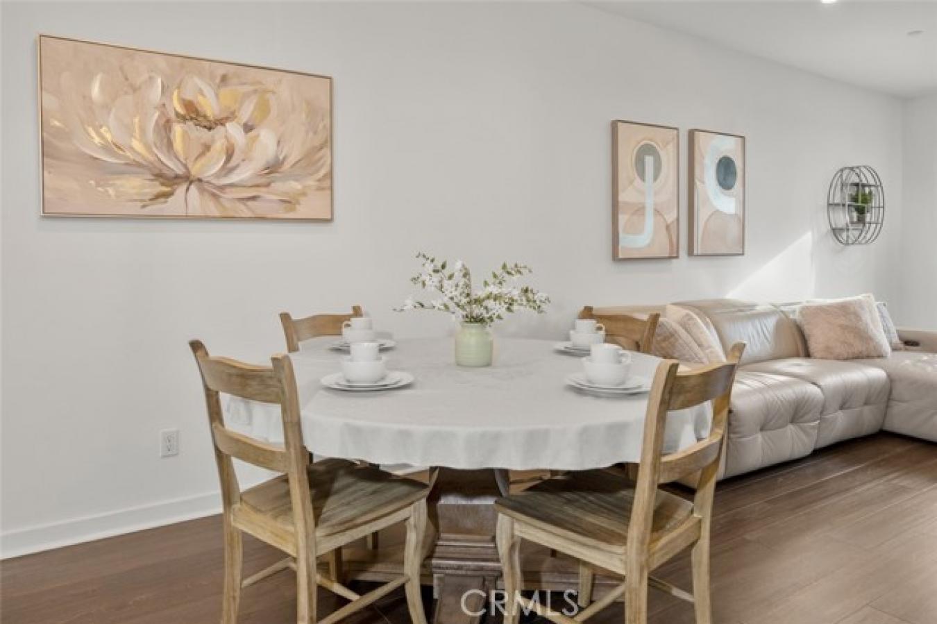 Irvine, Orange, 92614, United States, 3 Bedrooms Bedrooms, ,3 BathroomsBathrooms,Residential,For Sale,2010108