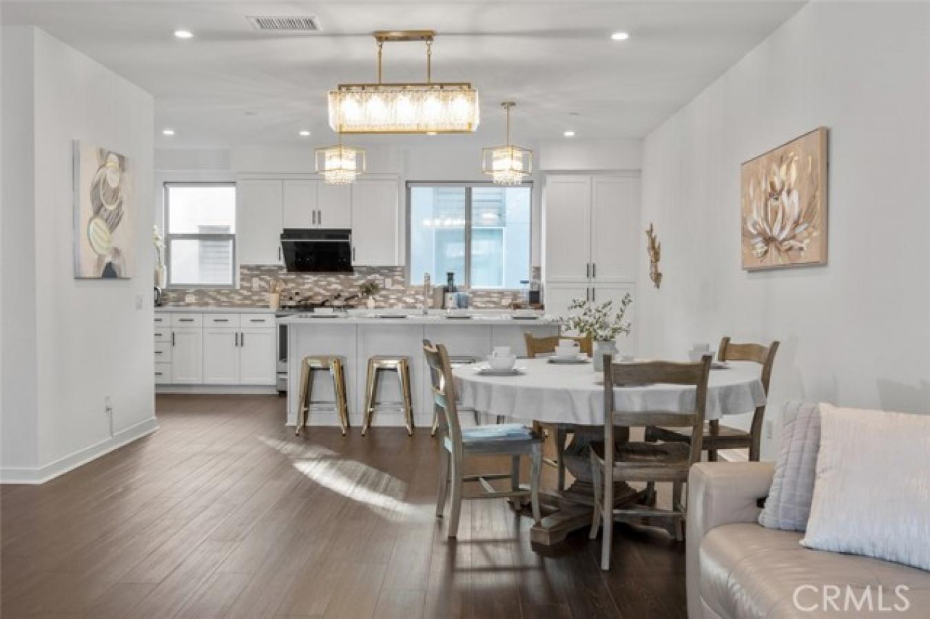 Irvine, Orange, 92614, United States, 3 Bedrooms Bedrooms, ,3 BathroomsBathrooms,Residential,For Sale,2010108