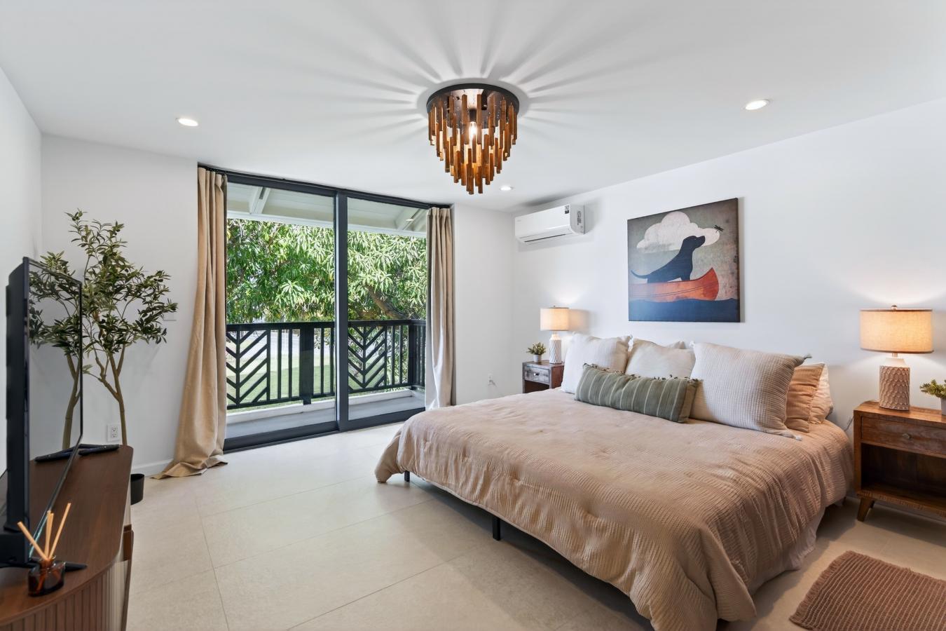 Kailua, Hawaii, 96734, United States, 7 Bedrooms Bedrooms, ,6 BathroomsBathrooms,Residential,For Sale,2010106