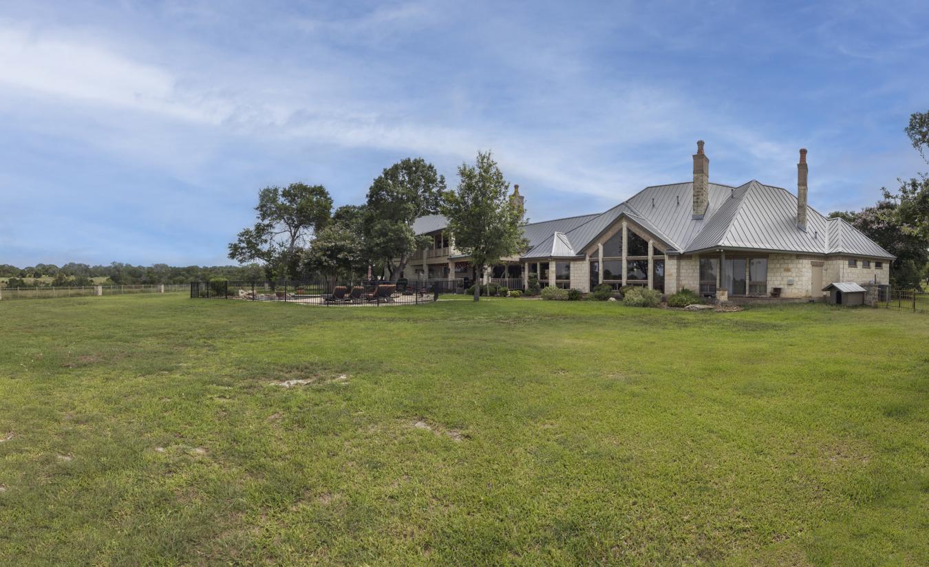 Boerne, Kendall, 78006, United States, 5 Bedrooms Bedrooms, ,4 BathroomsBathrooms,Residential,For Sale,2010105