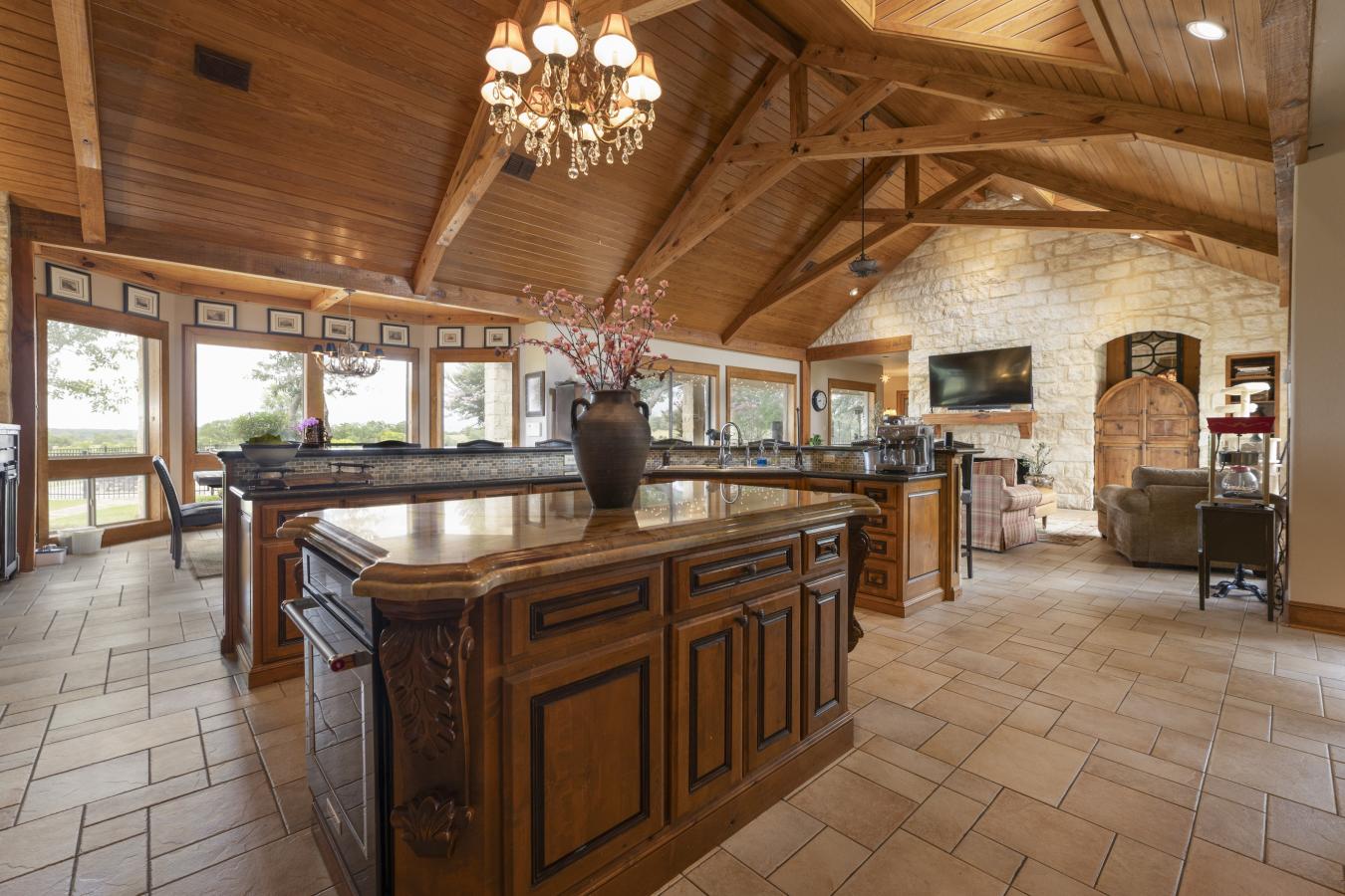 Boerne, Kendall, 78006, United States, 5 Bedrooms Bedrooms, ,4 BathroomsBathrooms,Residential,For Sale,2010105