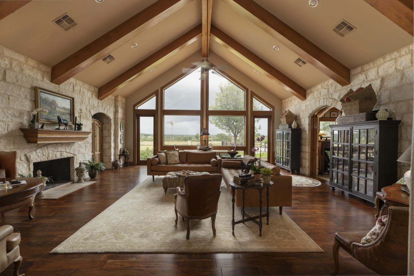 Boerne, Kendall, 78006, United States, 5 Bedrooms Bedrooms, ,4 BathroomsBathrooms,Residential,For Sale,2010105